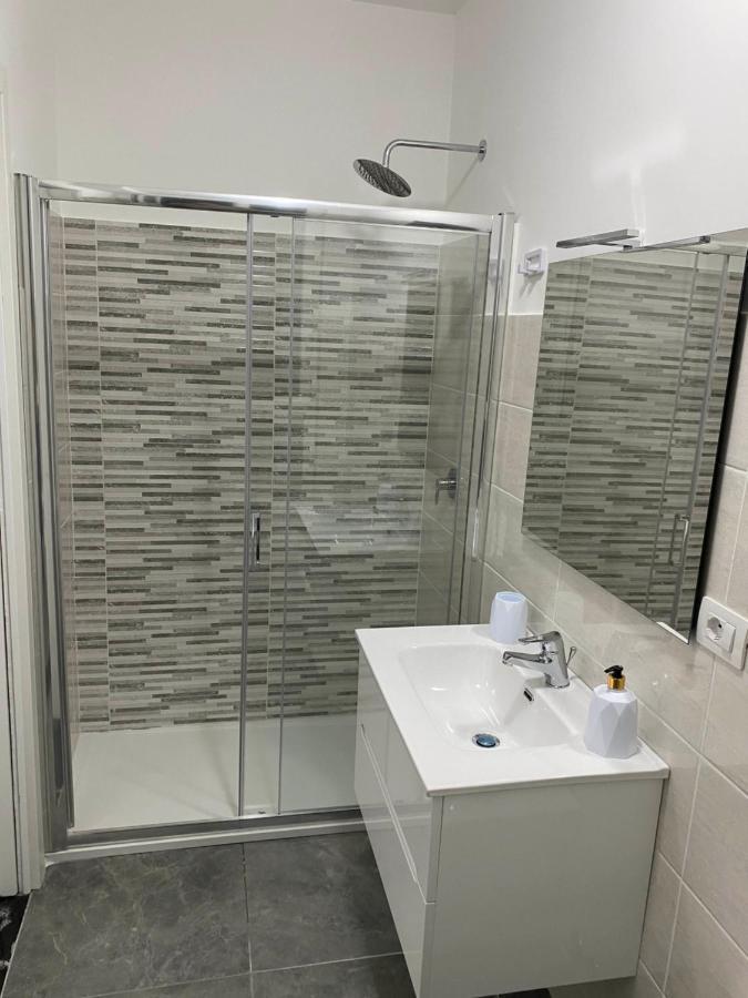 Suite Home نابولي المظهر الخارجي الصورة