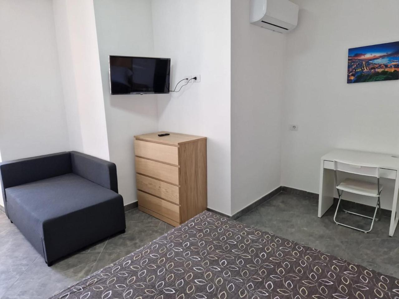 Suite Home نابولي المظهر الخارجي الصورة